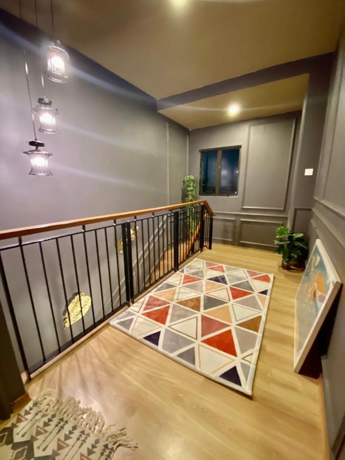 Faizal Madhi Homestay Кучинг Экстерьер фото