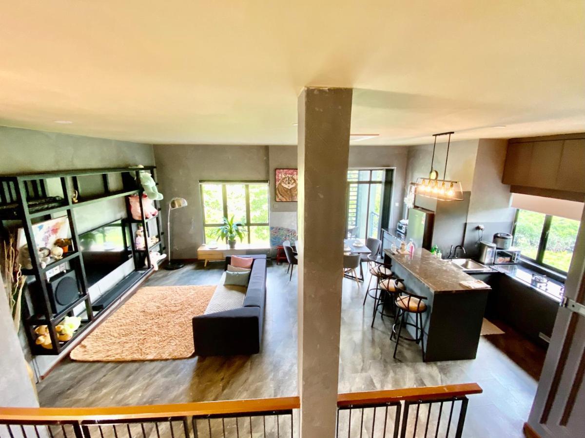 Faizal Madhi Homestay Кучинг Экстерьер фото